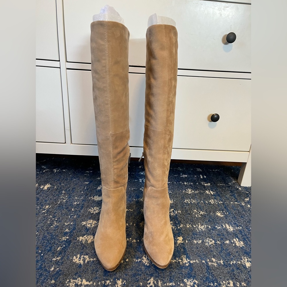 Vince Camuto Nestel Knee High Boot in Tortilla Suede, size 7.5M